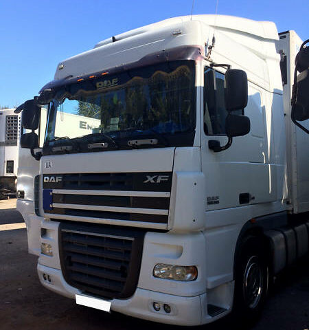 Белый Даф ХФ 105, объемом двигателя 0 л и пробегом 1 тыс. км за 16989 $, фото 1 на Automoto.ua