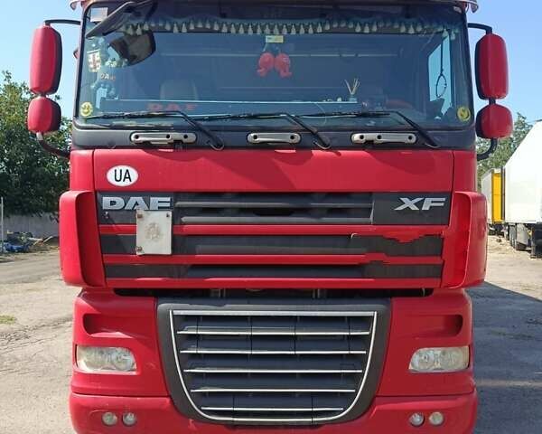 Даф ХФ 105, объемом двигателя 13 л и пробегом 929 тыс. км за 30000 $, фото 1 на Automoto.ua