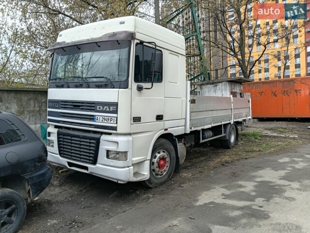 Белый Даф ХФ, объемом двигателя 12.6 л и пробегом 800 тыс. км за 10800 $, фото 1 на Automoto.ua