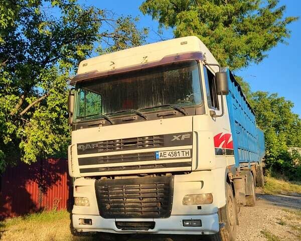 Білий Даф XF, об'ємом двигуна 12.58 л та пробігом 1000 тис. км за 10000 $, фото 1 на Automoto.ua