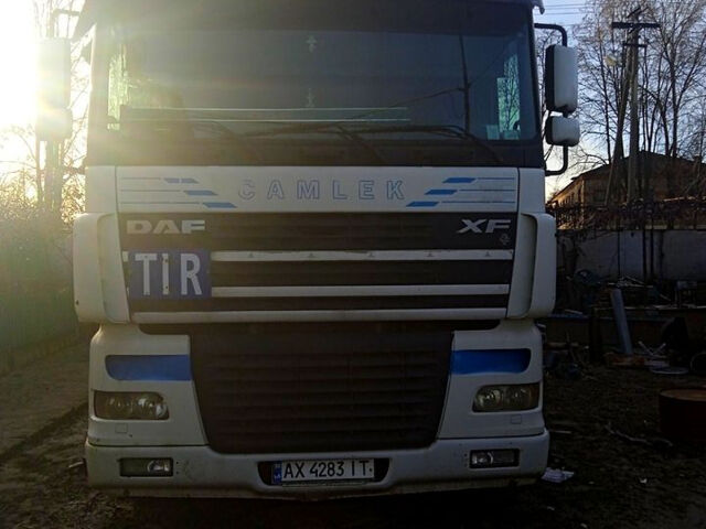 Белый Даф ХФ, объемом двигателя 12.6 л и пробегом 1000 тыс. км за 13000 $, фото 1 на Automoto.ua