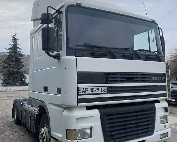 Белый Даф ХФ, объемом двигателя 12.6 л и пробегом 843 тыс. км за 12500 $, фото 1 на Automoto.ua