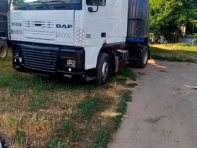 Білий Даф XF, об'ємом двигуна 12.6 л та пробігом 0 тис. км за 6500 $, фото 1 на Automoto.ua