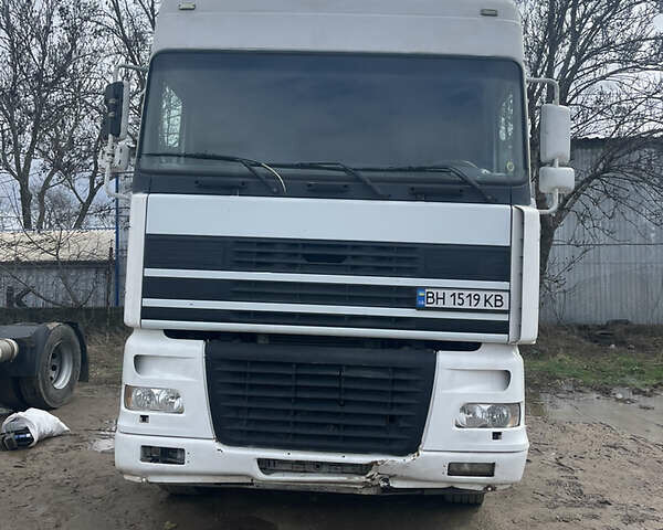 Белый Даф ХФ, объемом двигателя 0 л и пробегом 4 тыс. км за 5300 $, фото 1 на Automoto.ua