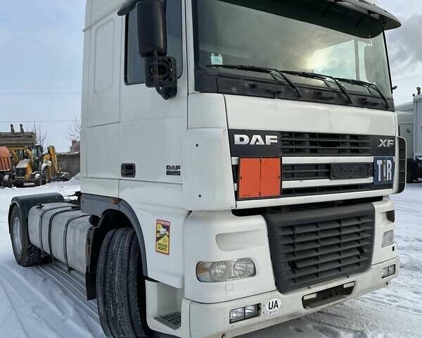 Белый Даф ХФ, объемом двигателя 12.58 л и пробегом 1 тыс. км за 8700 $, фото 1 на Automoto.ua