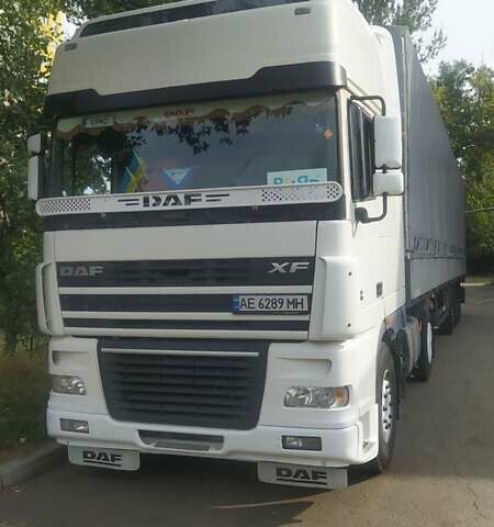 Белый Даф ХФ, объемом двигателя 12.6 л и пробегом 1 тыс. км за 8000 $, фото 1 на Automoto.ua