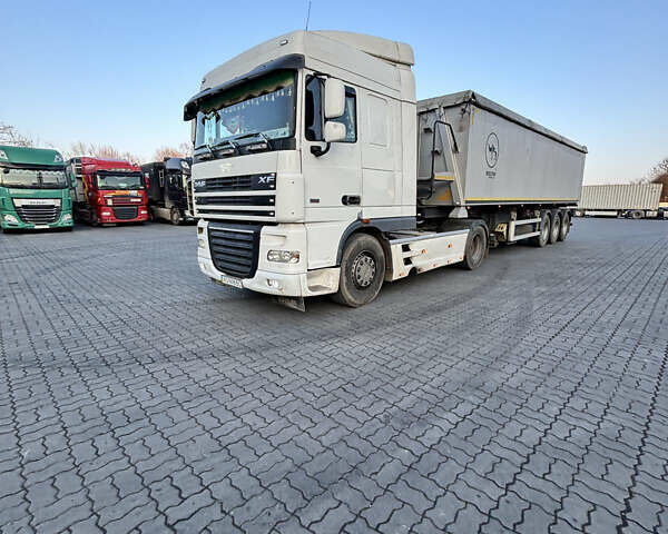 Белый Даф ХФ, объемом двигателя 12.58 л и пробегом 1 тыс. км за 10200 $, фото 1 на Automoto.ua