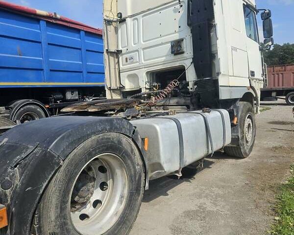 Білий Даф XF, об'ємом двигуна 11.9 л та пробігом 998 тис. км за 4800 $, фото 1 на Automoto.ua