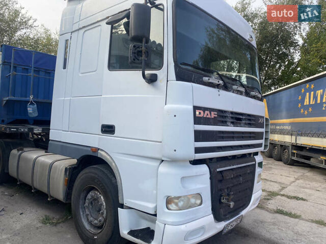 Білий Даф XF, об'ємом двигуна 12.58 л та пробігом 1000 тис. км за 12000 $, фото 1 на Automoto.ua