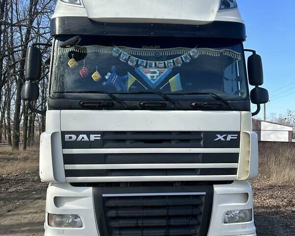 Белый Даф ХФ, объемом двигателя 0 л и пробегом 1 тыс. км за 12000 $, фото 1 на Automoto.ua