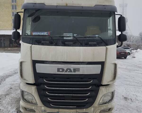 Белый Даф ХФ, объемом двигателя 12.9 л и пробегом 984 тыс. км за 17000 $, фото 1 на Automoto.ua