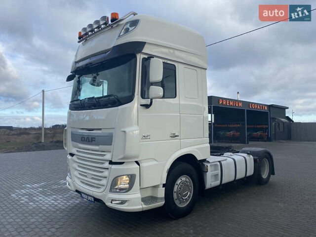 Белый Даф ХФ, объемом двигателя 12.9 л и пробегом 903 тыс. км за 20171 $, фото 1 на Automoto.ua