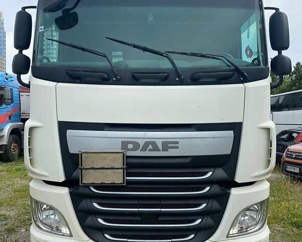 Білий Даф XF, об'ємом двигуна 12.9 л та пробігом 730 тис. км за 27000 $, фото 1 на Automoto.ua