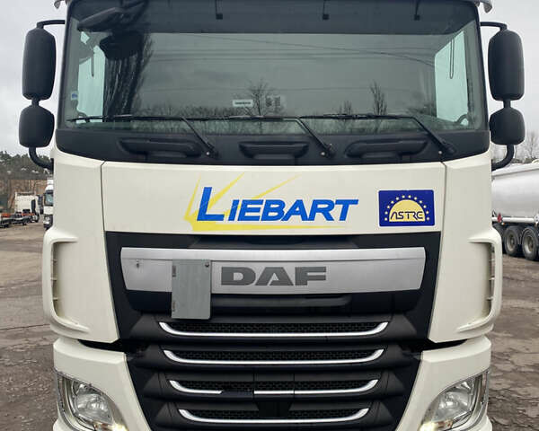 Белый Даф ХФ, объемом двигателя 12.9 л и пробегом 844 тыс. км за 21500 $, фото 1 на Automoto.ua