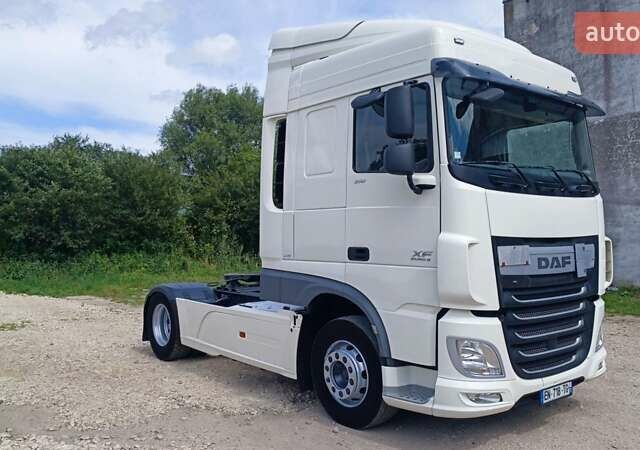 Білий Даф XF, об'ємом двигуна 0 л та пробігом 828 тис. км за 23500 $, фото 1 на Automoto.ua
