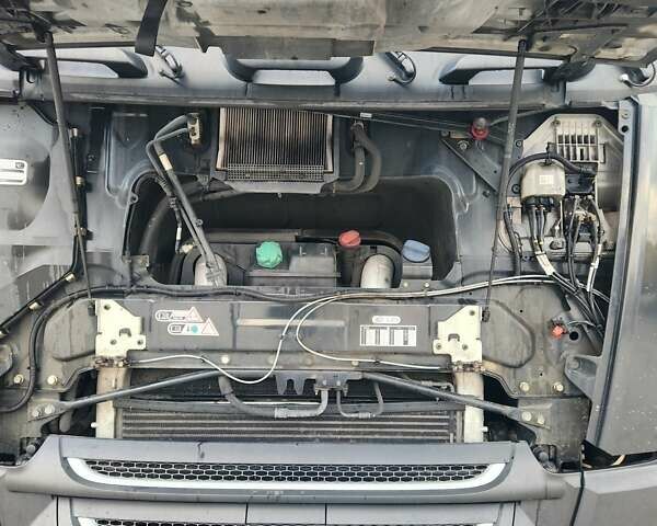 Чорний Даф XF, об'ємом двигуна 12.9 л та пробігом 900 тис. км за 33000 $, фото 1 на Automoto.ua