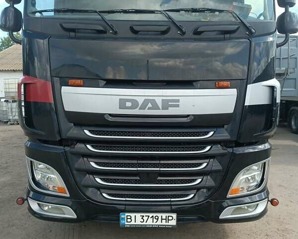 Черный Даф ХФ, объемом двигателя 12.9 л и пробегом 1 тыс. км за 44000 $, фото 1 на Automoto.ua