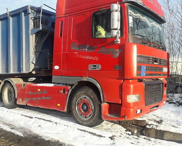 Червоний Даф XF, об'ємом двигуна 12.6 л та пробігом 9 тис. км за 8000 $, фото 1 на Automoto.ua