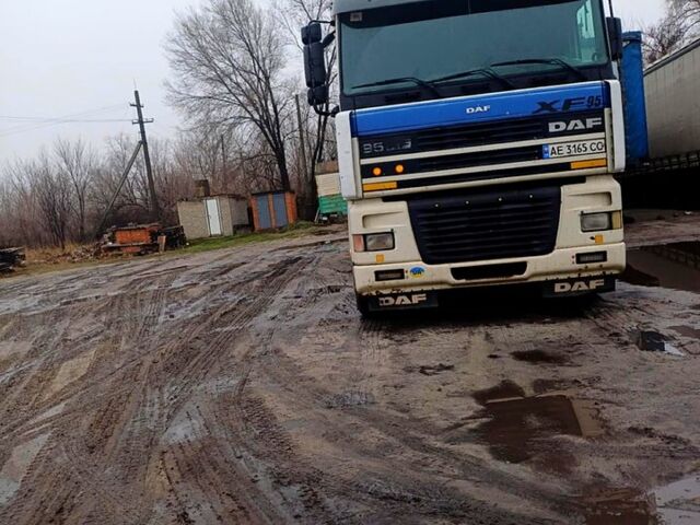 Даф ХФ, объемом двигателя 12.6 л и пробегом 1200 тыс. км за 5000 $, фото 1 на Automoto.ua
