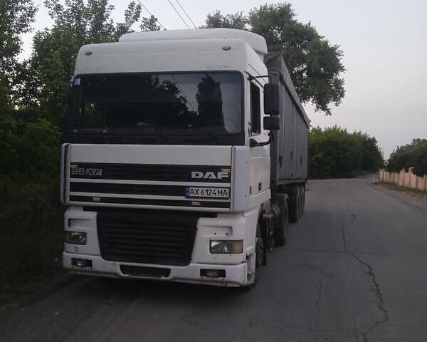 Даф XF, об'ємом двигуна 12.58 л та пробігом 380 тис. км за 15600 $, фото 1 на Automoto.ua