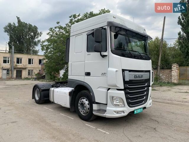 Серый Даф ХФ, объемом двигателя 0 л и пробегом 812 тыс. км за 23800 $, фото 1 на Automoto.ua