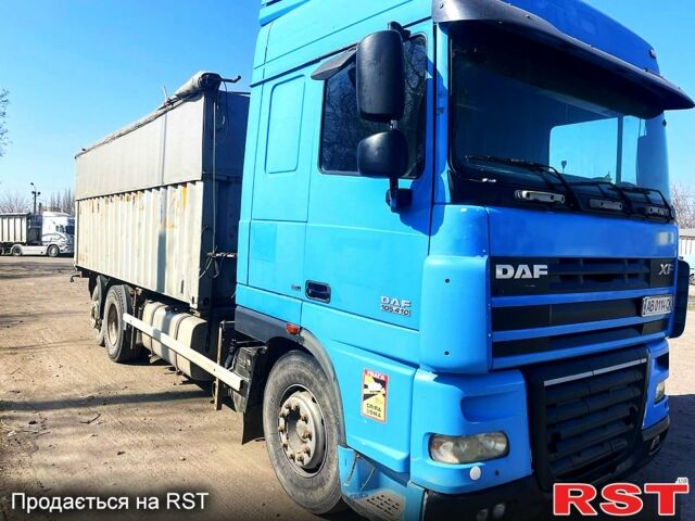 Синий Даф ХФ, объемом двигателя 12.9 л и пробегом 990 тыс. км за 11700 $, фото 1 на Automoto.ua