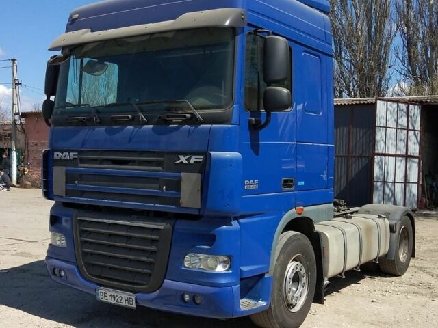 Синий Даф ХФ, объемом двигателя 12.9 л и пробегом 752 тыс. км за 14900 $, фото 1 на Automoto.ua