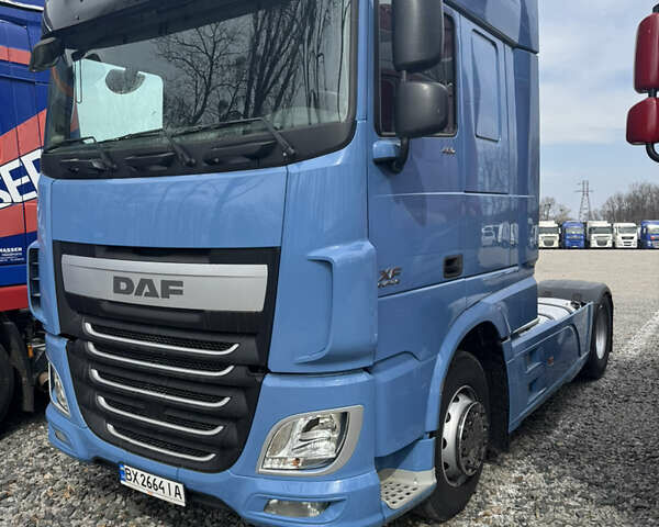 Синий Даф ХФ, объемом двигателя 0 л и пробегом 820 тыс. км за 19500 $, фото 1 на Automoto.ua