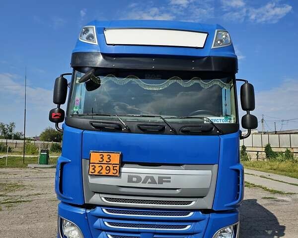 Синій Даф XF, об'ємом двигуна 12.9 л та пробігом 793 тис. км за 18000 $, фото 1 на Automoto.ua