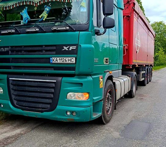 Зеленый Даф ХФ, объемом двигателя 12 л и пробегом 0 тыс. км за 10000 $, фото 1 на Automoto.ua