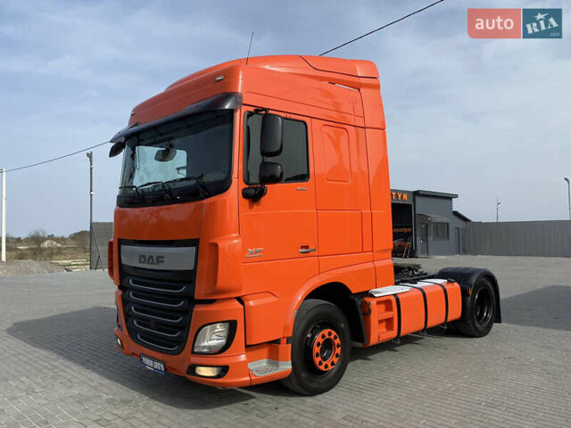 Помаранчевий Даф XF, об'ємом двигуна 12.9 л та пробігом 884 тис. км за 22399 $, фото 1 на Automoto.ua