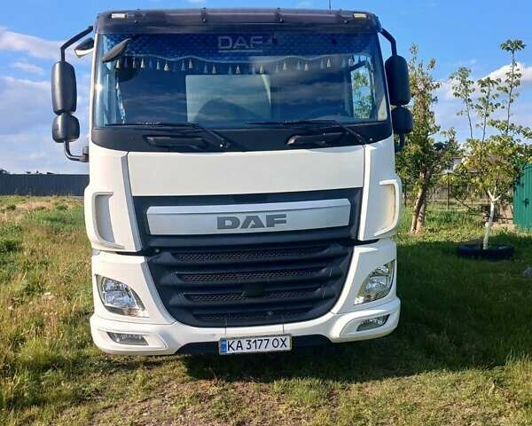 Белый Даф CF 290FT, объемом двигателя 10.8 л и пробегом 396 тыс. км за 37000 $, фото 1 на Automoto.ua