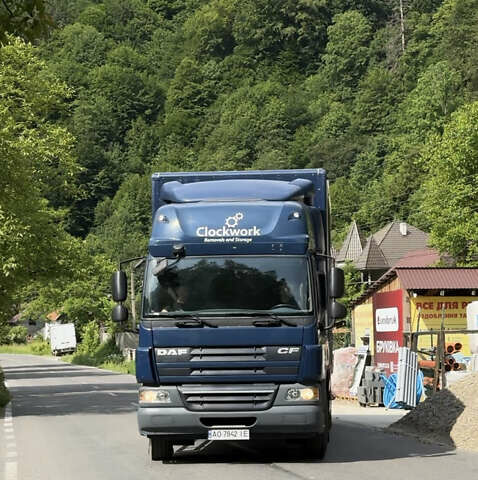 Синий Даф CF 65, объемом двигателя 6.7 л и пробегом 330 тыс. км за 38000 $, фото 1 на Automoto.ua