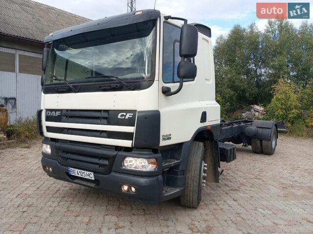 Белый Даф CF 75, объемом двигателя 9.2 л и пробегом 672 тыс. км за 22500 $, фото 1 на Automoto.ua