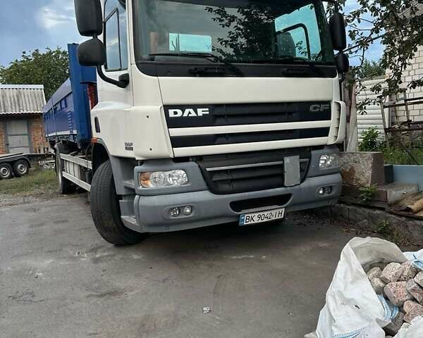 Білий Даф CF 75, об'ємом двигуна 9.19 л та пробігом 670 тис. км за 37000 $, фото 1 на Automoto.ua
