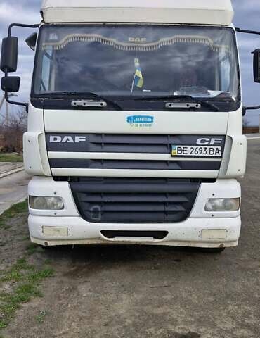 Белый Даф CF 85, объемом двигателя 0 л и пробегом 800 тыс. км за 10000 $, фото 1 на Automoto.ua