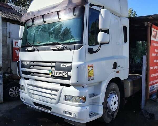 Білий Даф CF 85, об'ємом двигуна 12.9 л та пробігом 1 тис. км за 7900 $, фото 1 на Automoto.ua