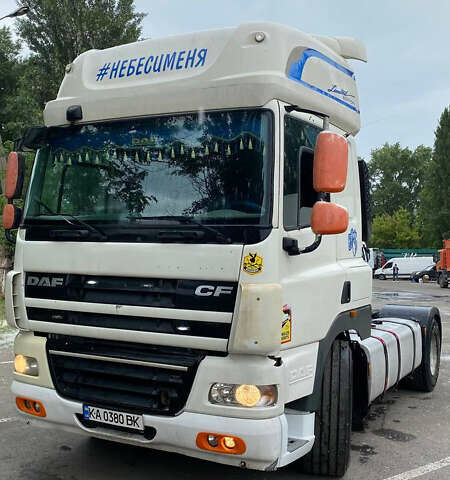 Белый Даф CF 85, объемом двигателя 12.9 л и пробегом 973 тыс. км за 15400 $, фото 1 на Automoto.ua