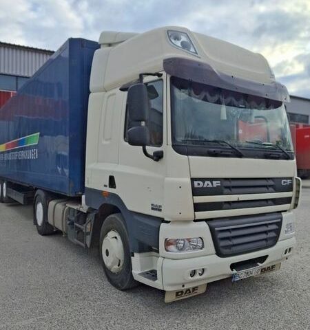 Белый Даф CF 85, объемом двигателя 12.9 л и пробегом 100 тыс. км за 16800 $, фото 1 на Automoto.ua