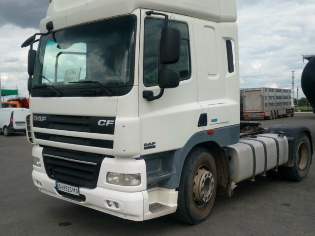 Белый Даф CF 85, объемом двигателя 12.9 л и пробегом 855 тыс. км за 13900 $, фото 1 на Automoto.ua