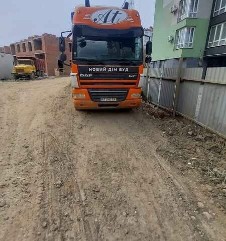 Красный Даф CF 85, объемом двигателя 12.9 л и пробегом 764 тыс. км за 18000 $, фото 1 на Automoto.ua