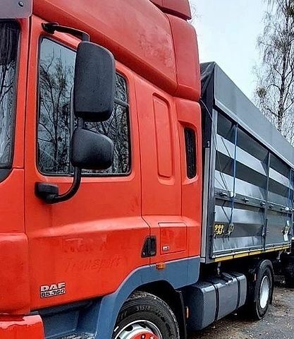 Красный Даф CF 85, объемом двигателя 12.9 л и пробегом 970 тыс. км за 25200 $, фото 1 на Automoto.ua
