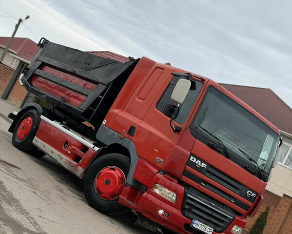 Красный Даф CF 85, объемом двигателя 0 л и пробегом 960 тыс. км за 17999 $, фото 1 на Automoto.ua