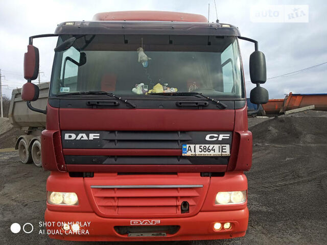 Красный Даф CF 85, объемом двигателя 12.9 л и пробегом 850 тыс. км за 16000 $, фото 1 на Automoto.ua
