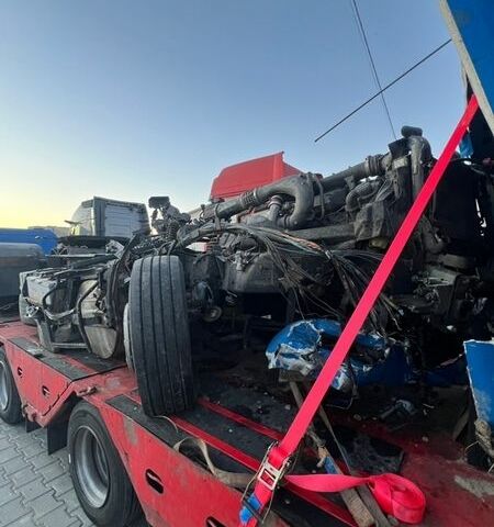 Даф CF 85, объемом двигателя 12.9 л и пробегом 700 тыс. км за 4000 $, фото 1 на Automoto.ua