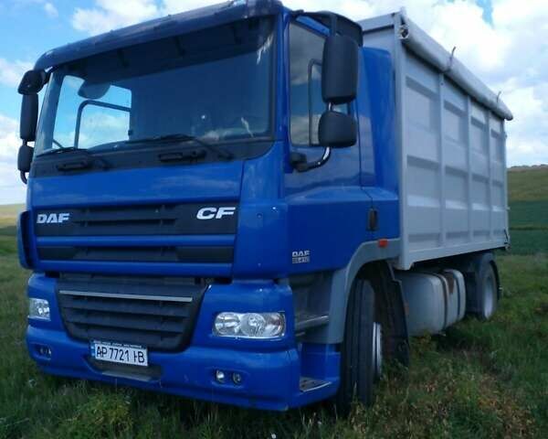 Синий Даф CF 85, объемом двигателя 12.9 л и пробегом 445 тыс. км за 28000 $, фото 1 на Automoto.ua