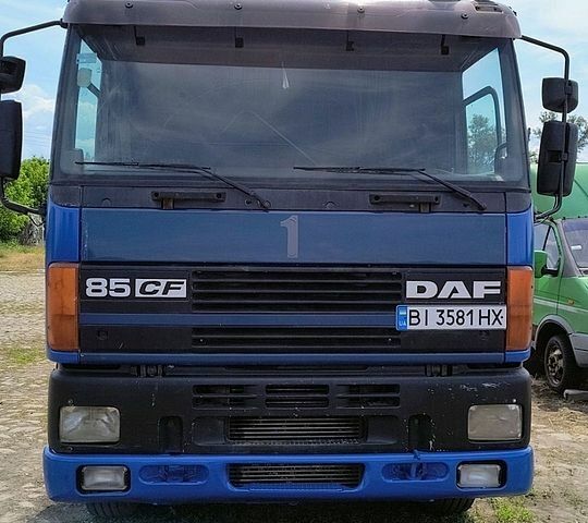 Синий Даф CF 85, объемом двигателя 12.58 л и пробегом 300 тыс. км за 16500 $, фото 1 на Automoto.ua