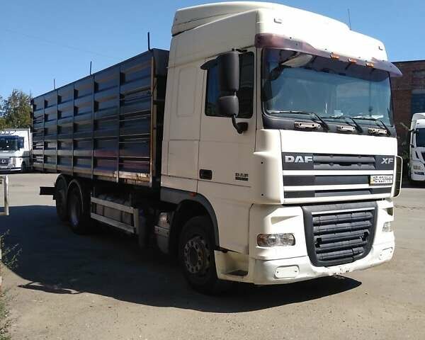 Белый Даф XF 105, объемом двигателя 12.9 л и пробегом 1 тыс. км за 15800 $, фото 1 на Automoto.ua