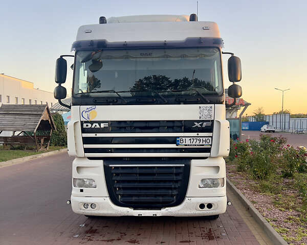 Белый Даф XF 105, объемом двигателя 0 л и пробегом 998 тыс. км за 19000 $, фото 1 на Automoto.ua