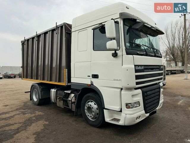 Белый Даф XF 105, объемом двигателя 0 л и пробегом 100 тыс. км за 23000 $, фото 1 на Automoto.ua